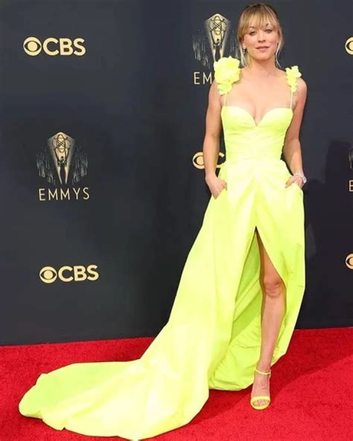 Kaley Cuoco Height, Weight, Age, Biography, Husband More World Celebrity