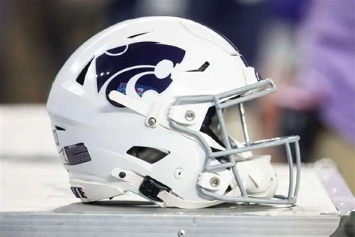 Kansas State football lands 4star quarterback Avery Johnson
