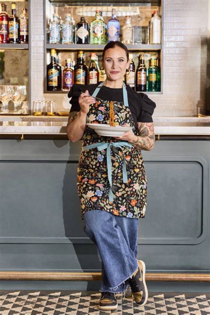 Karen Akunowicz from &ldquo;Top Chefs&rdquo; Wiki, Husband, Restaurant, Facts