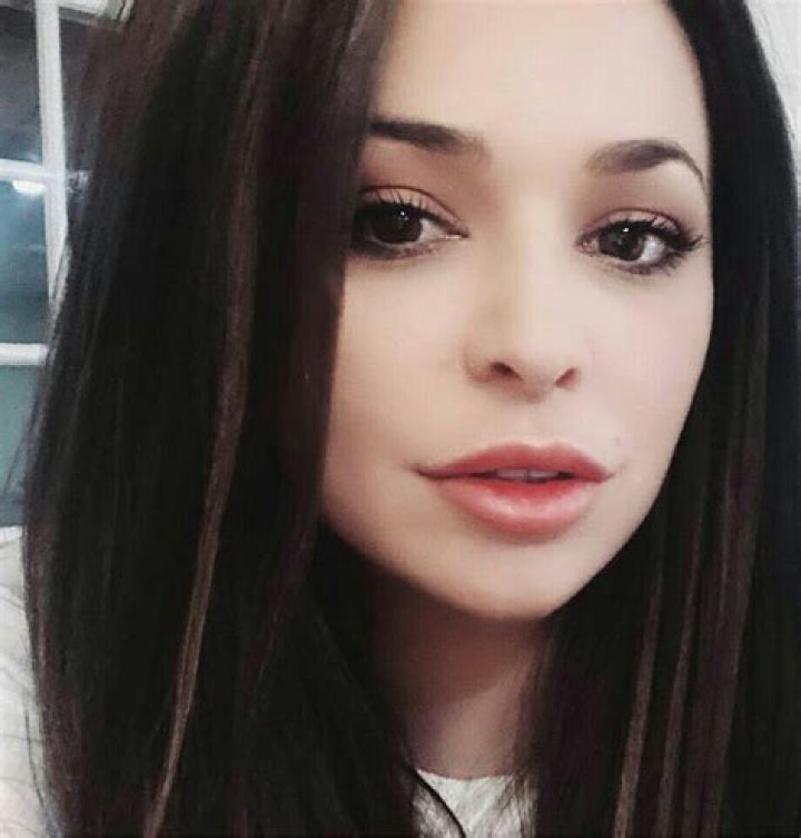 Kari Ann Peniche Biography Facts, Childhood, Family Life, Achievements