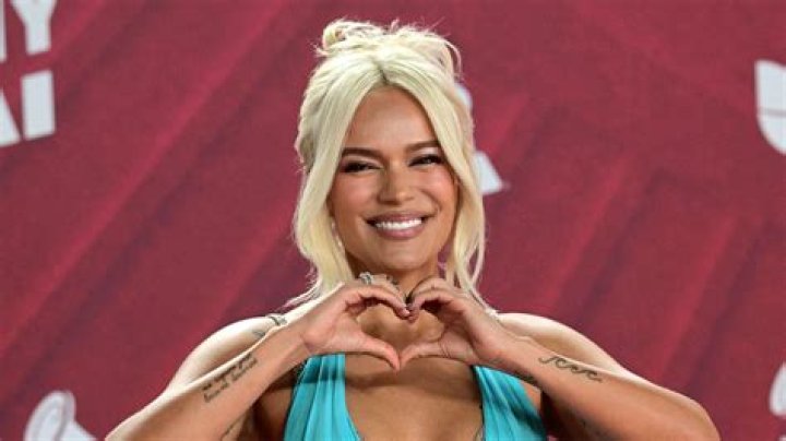 Karol G present&oacute; a sus hermanas y se gan&oacute; el halago de todos por su