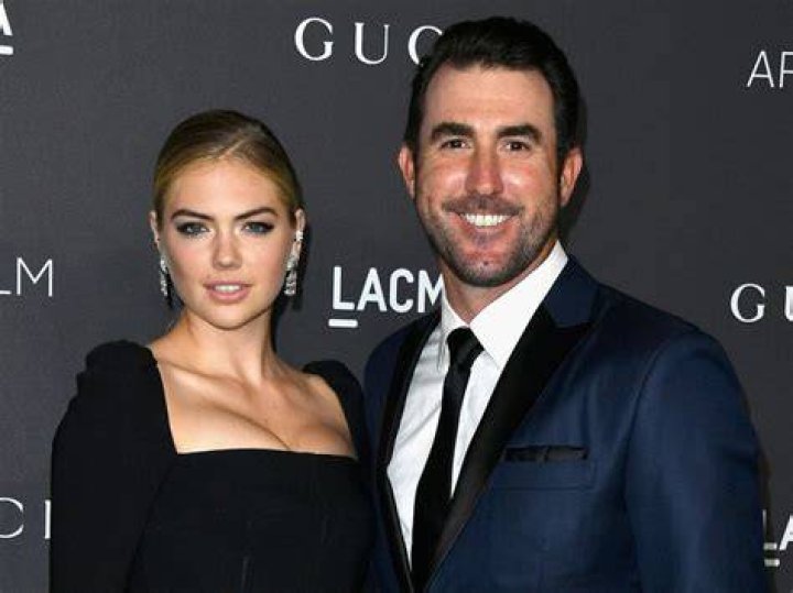 Kate Upton and Justin Verlander Marry in Italy Wedding After His World
