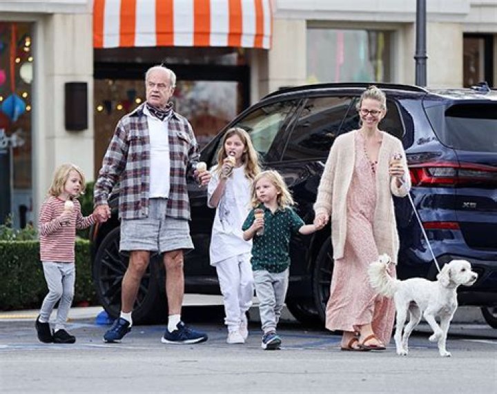 Kate Walsh Children Does Kate Walsh have kids? ABTC