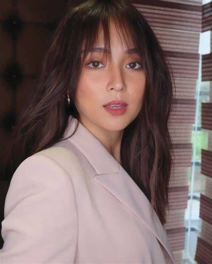 KathXHappySkin Grand Launch deniseochoa, ig post kathryn bernardo