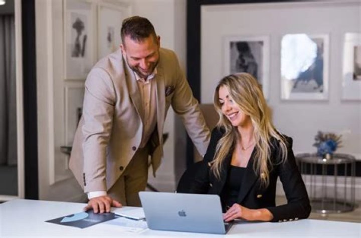 Katie Brueckner Wiki, Age, Husband, Family, Facts & More