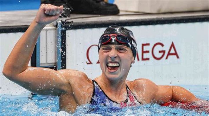 Katie Ledecky moves training base to University of Florida under coach