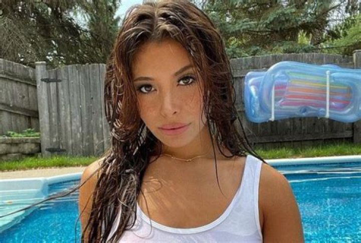 Katie Murch Bio, Age, Height, Wiki Models Biography EroFound