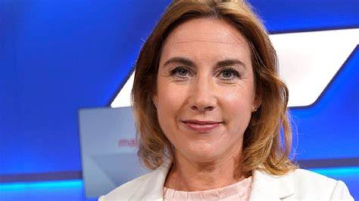 KATJA DOFEL Besuchen Sie die bekannte ntvBörsenmoderatorin online