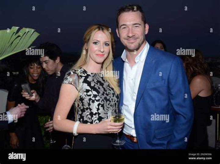 Katy Sloane And Barry Sloane Stock Photos & Katy Sloane And Barry