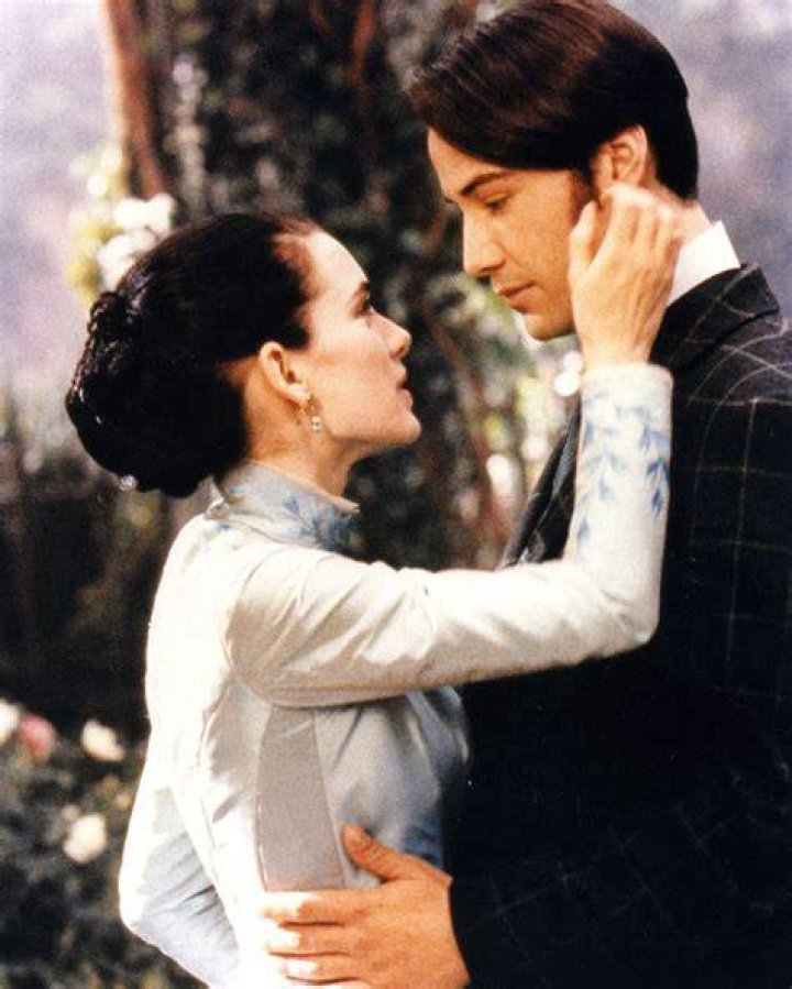 Keanu Reeves Played Winona Ryder's Fianc&eacute; in &lsquo;Bram Stoker&rsquo;s Dracula
