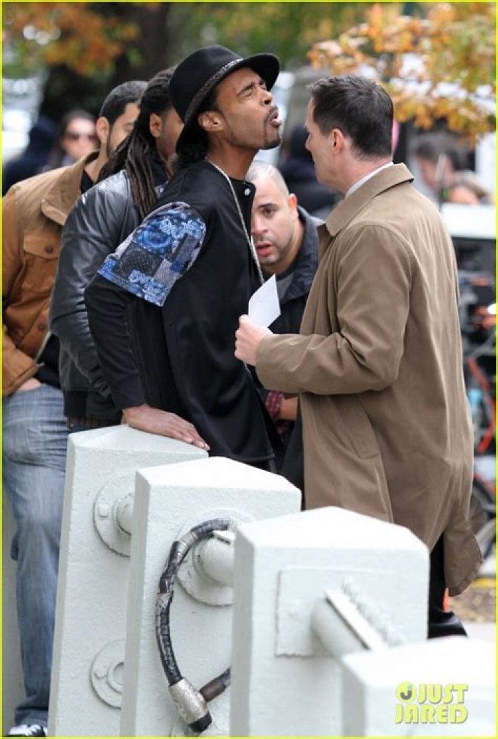 Keanu Reeves Throws a Punch in 'Daughter of God' Photo 3237822 Keanu