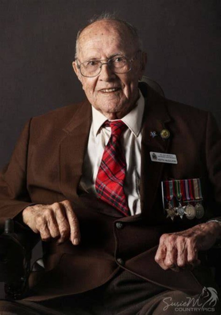 Keith L McGilvery