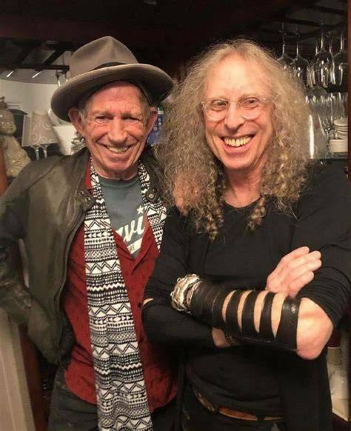 Keith Richards and Waddy Whactel catching up after Immediate Family at