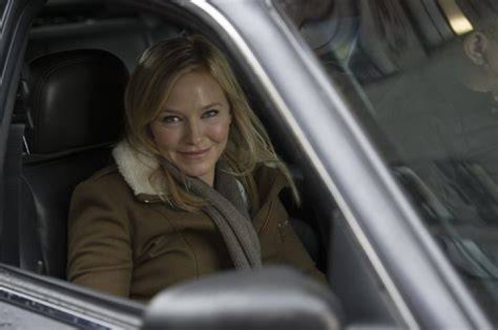 Kelli Giddish Behind the Scenes of Law and Order SVU Season 16