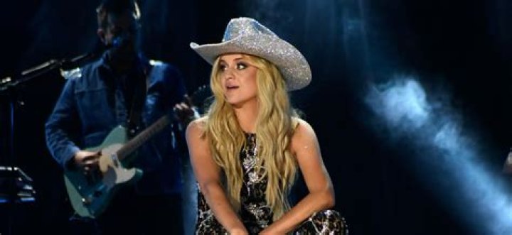 Kelsea Ballerini Reveals Embarrassing Moment at 2020 CMA Awards and