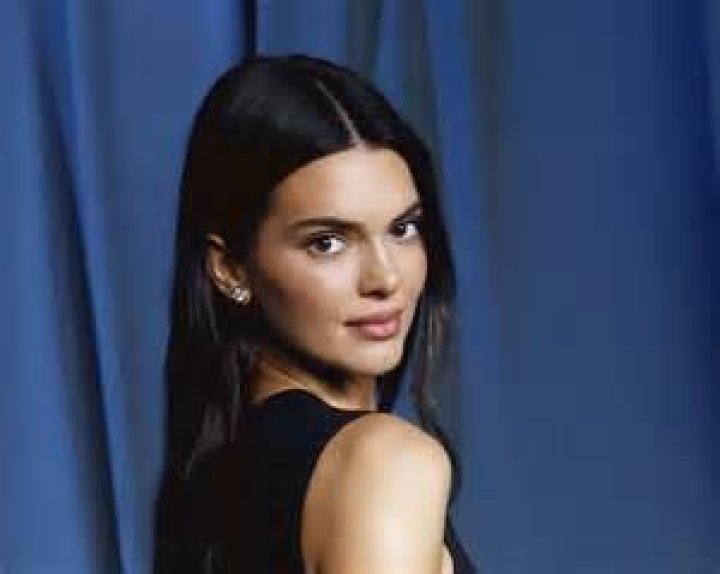 Kendall Jenner Goes GiddyUp With Sexy Toy Story Halloween Look