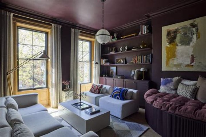 Kendall Jenner Paints Her Walls Pink to Lose Weight &mdash; Plus More Celeb
