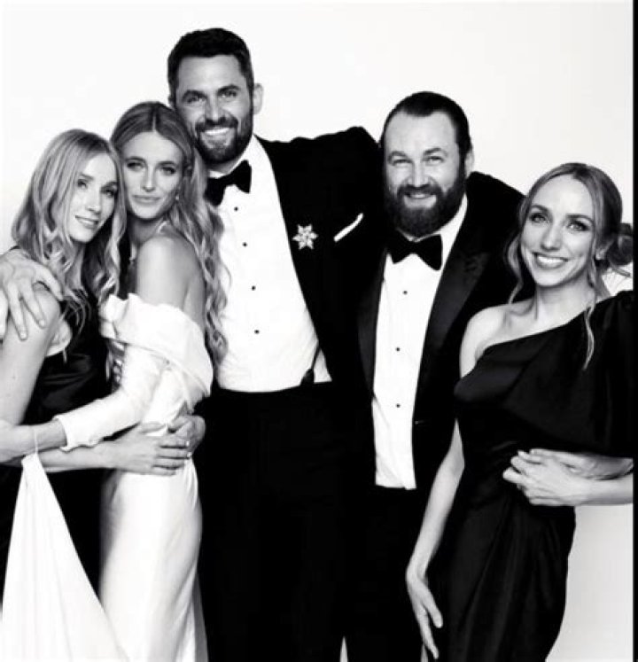 Kevin Love Brother Collin Is A Musician And Sister Emily Is An Athlete