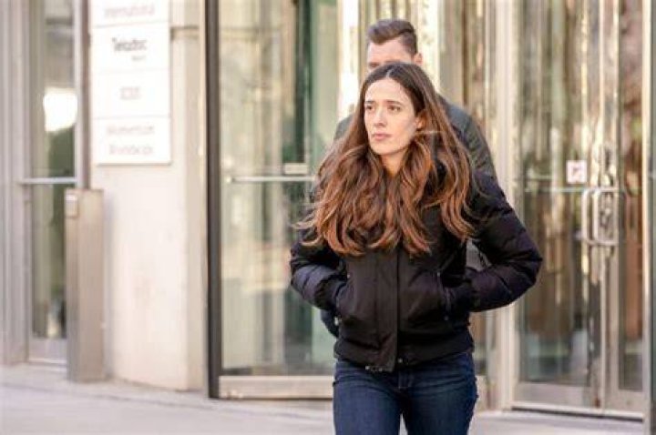 Kim Burgess Chicago P.D. Marina Squerciati Blazer The Movie Fashion
