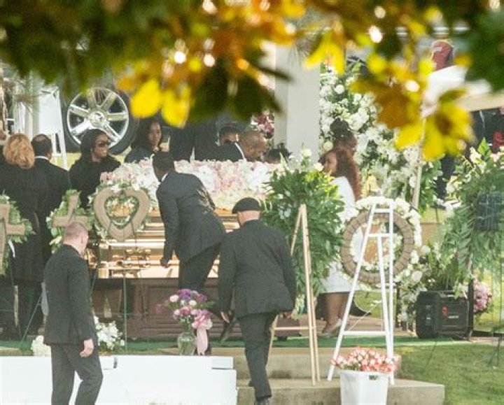 Kim Porter Funeral Photos, Video Model’s Life Celebrated, Mourned