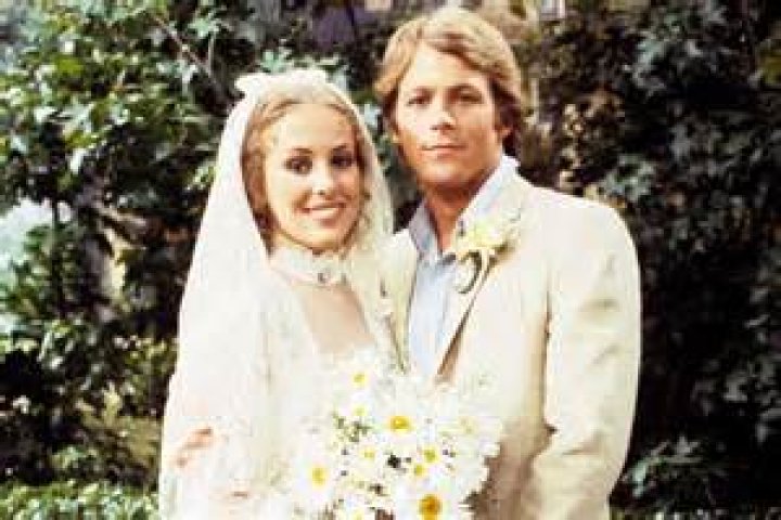 Kin Shriner Bio, Affair, Widow, Net Worth, Ethnicity, Salary, Age