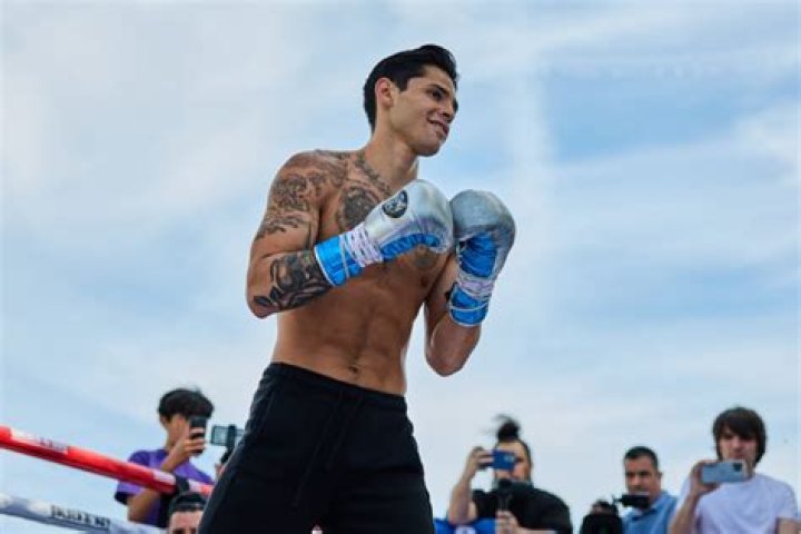 King Ryan Garcia vows to destroy Tank Davis Our Esquina