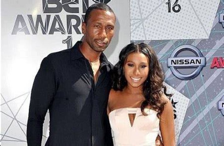 Kirbie Wallace- Meet Wife Of American Actor and Singer, Leon Robinson. ·