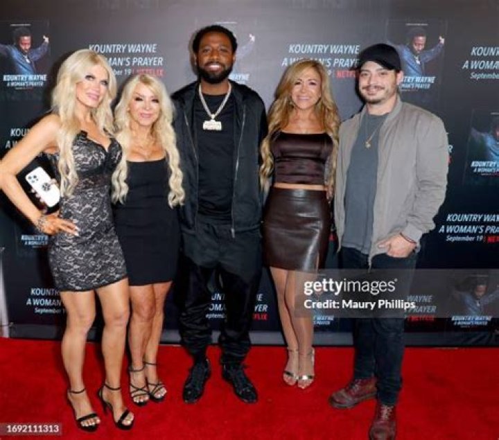 Kountry Wayne Photos and Premium High Res Pictures Getty Images