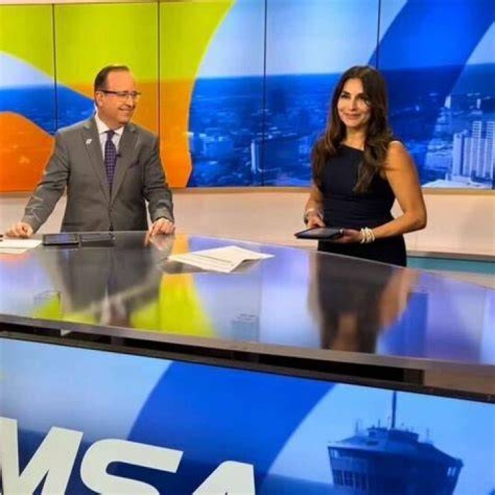 KSAT promotes Stephanie Serna and Sarah Acosta to new anchor roles