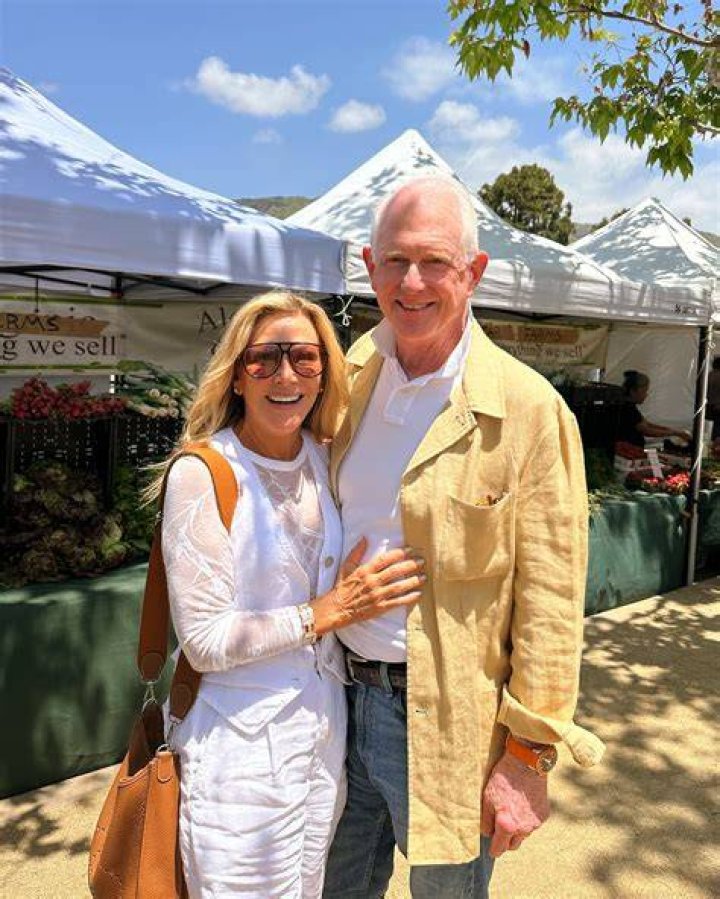 Kym Douglas Bio, Career, Family, Husband, Net Worth, Measurements