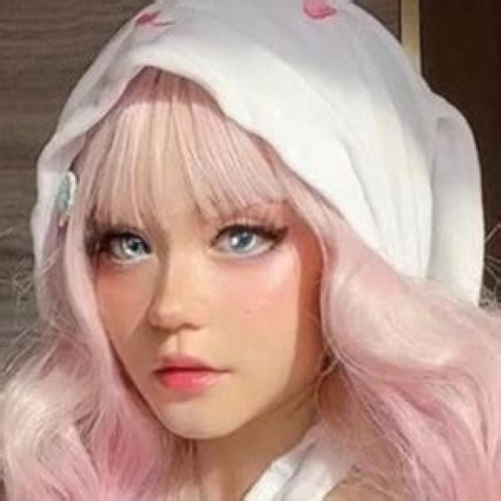 kyso_lo (Cosplayer) Age, Birthday, Bio, Facts, Family, Net Worth