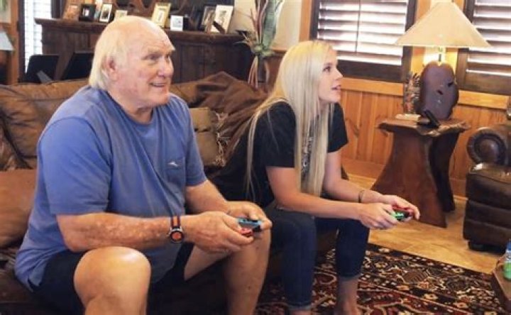 Lacey Luttrull Who is Terry Bradshaw's StepDaughter? Who is Her Husband?