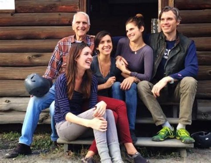 Lake Bell Siblings Meet Her Brother Luke Bell Siegel