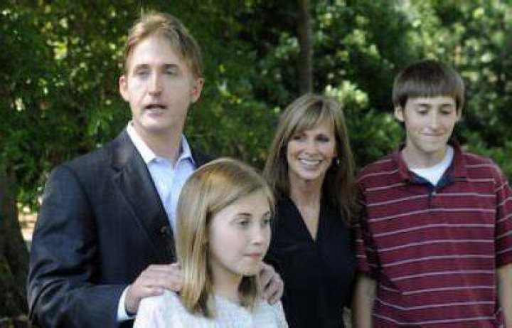 Latruth Net Worth 2022, Age, Real Name, Wife, Cancer