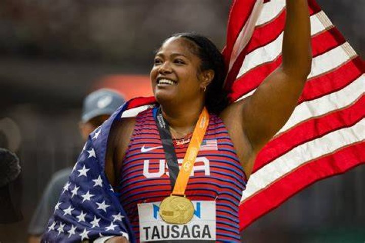 Laulauga TausagaCollins wins US&rsquo; first women&rsquo;s discus world