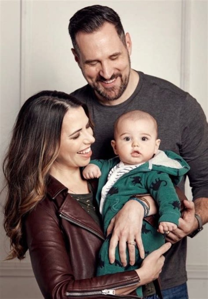 Laura Bailey Husband Relationship, Spouse, Marriage, Children, Gossips