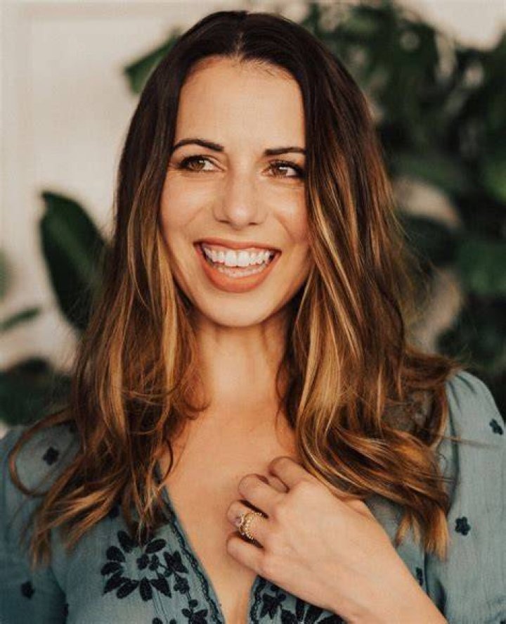 Laura Bailey net worth 2024