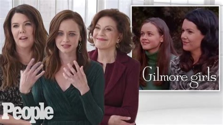 Lauren Graham Calabases Gilmore Girls Photo (251305) Fanpop