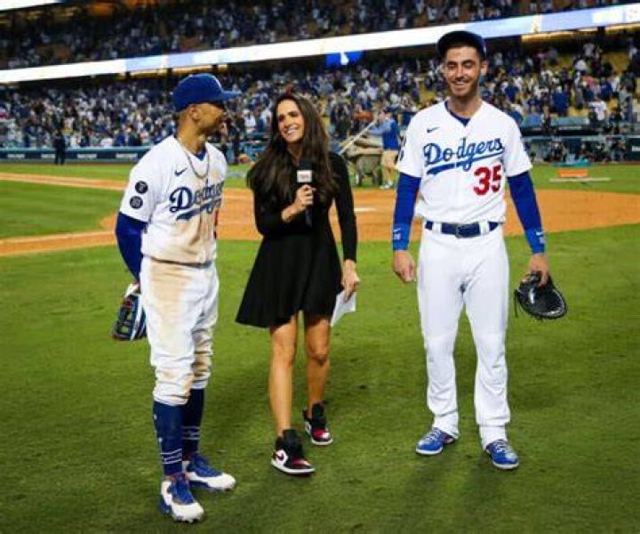 Lauren Shehadi MLB Network r/hot_reporters