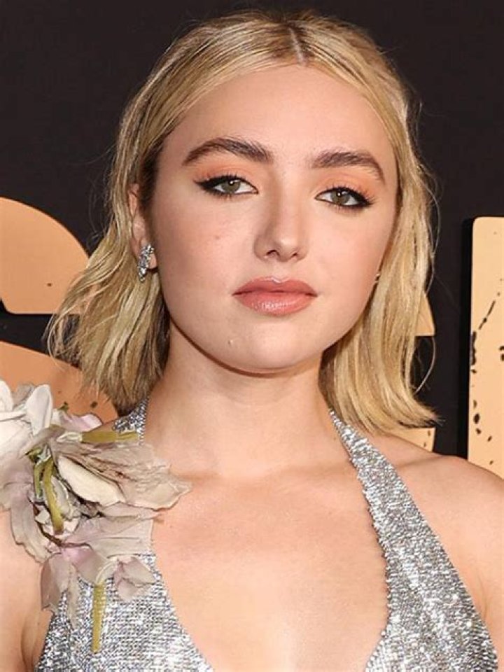 &ldquo;Cobra Kai&rdquo; Stars Peyton List and Jacob Bertrand Are Officially Dating