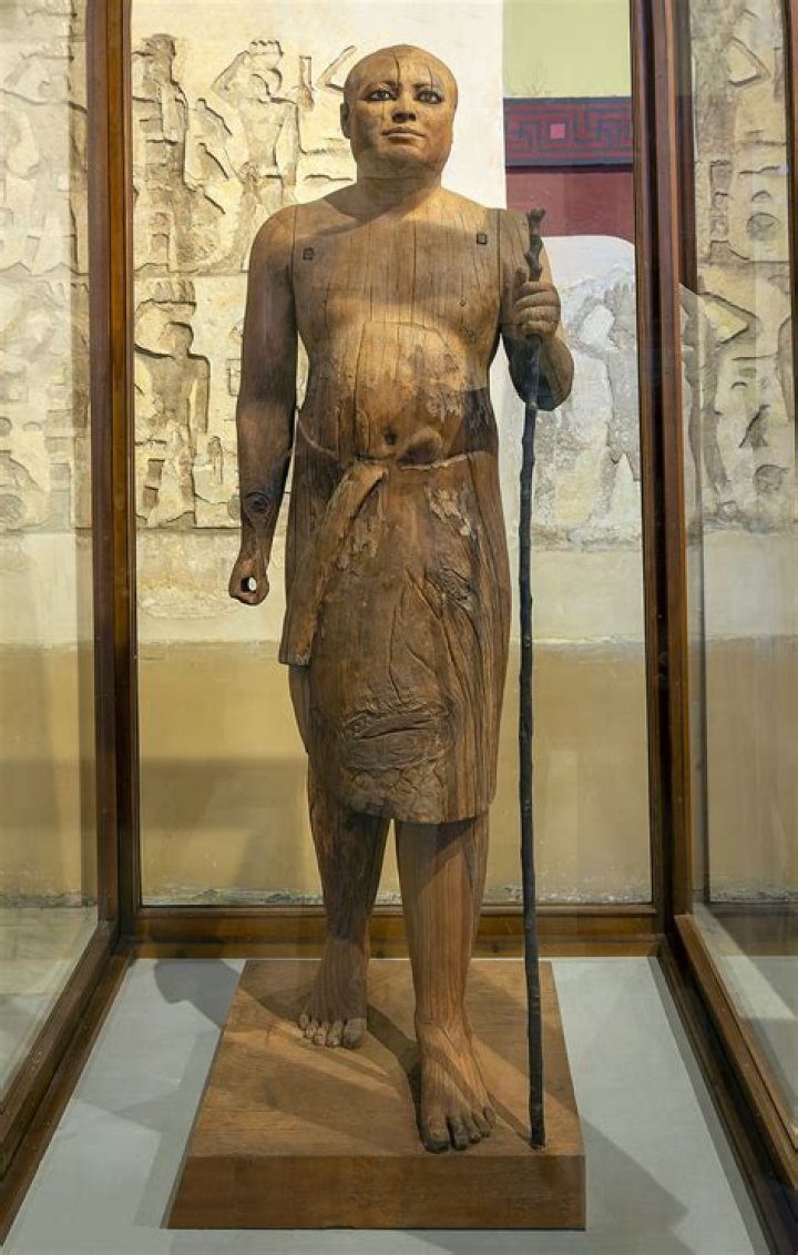“Masked” Statue Discovered in 5,000YearOld Grave in Siberia