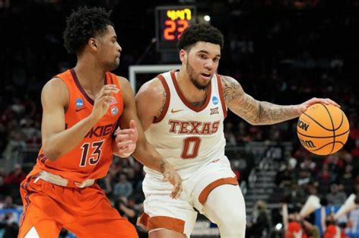 Leading scorer Timmy Allen returning to Texas for 202223 season