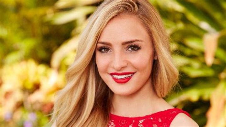Leah Block Bachelor In Paradise Season 3 Contestant Instagram