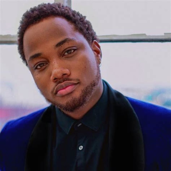 Leon Thomas Actor And Singer Talks Turning Idols Into Fans