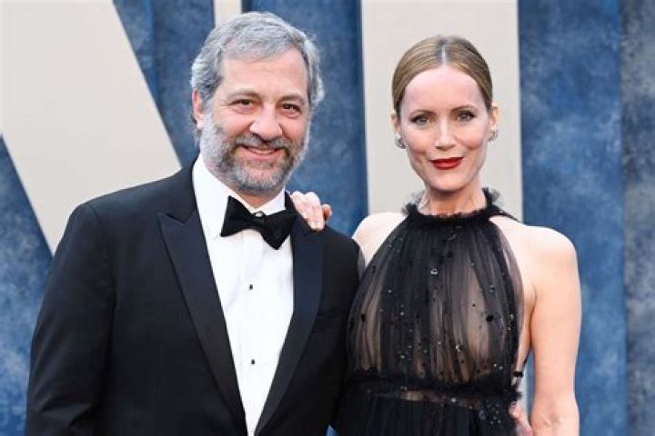 Leslie Mann joined by Judd Apatow and daughters at The Other Woman