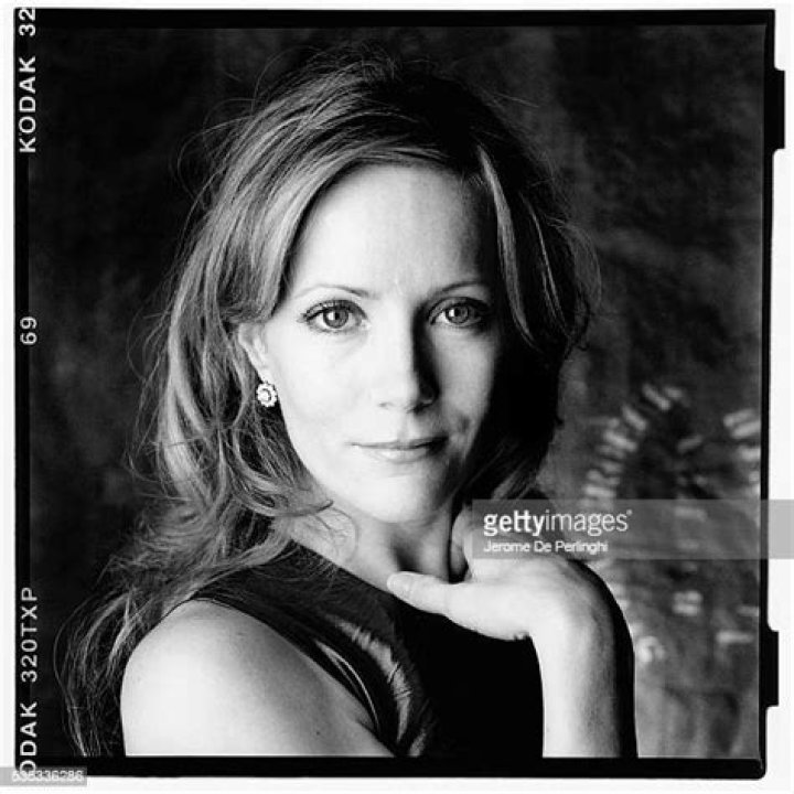 Leslie Mann Leslie Mann Photo (29339580) Fanpop