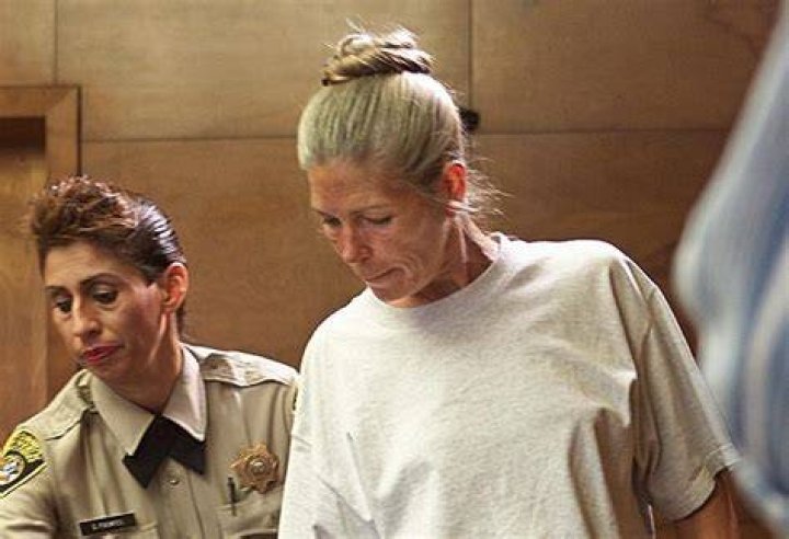 Leslie Van Houten &eacute; uma boa pessoa que fez uma coisa ruim, diz