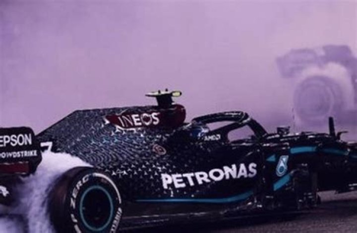 Lewis Hamilton’s Call for AI in Formula 1 A Deep Dive phill.ai