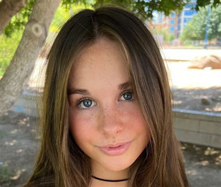 Lexi Marvel / Model