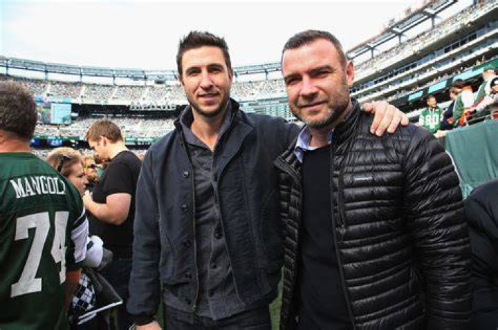 Liev and Pablo Schreiber Celebrity Siblings You Probably Didn't Know